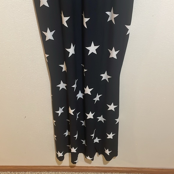 Norma Kamali V-Neck Star Print Pattern Black White Maxi Dress Size Medium - Picture 15 of 15